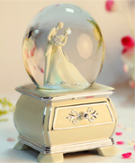 120mm bride water globe music box