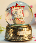 150mm water globe with animal design